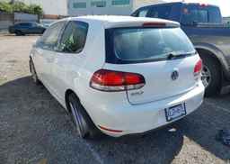 2010 VOLKSWAGEN GOLF