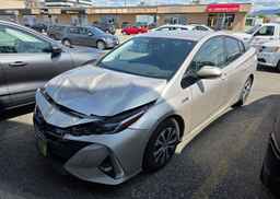 2020 TOYOTA PRIUS