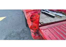 2005 DODGE DAKOTA QUAD SLT