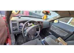2005 DODGE DAKOTA QUAD SLT