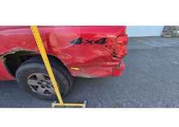 2005 DODGE DAKOTA QUAD SLT