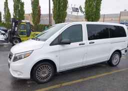 2016 MERCEDES-BENZ METRIS
