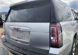 2017 GMC YUKON