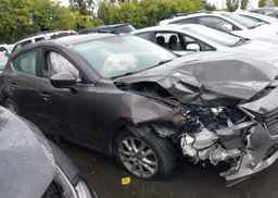 2014 MAZDA 3 TOURING