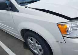 2011 DODGE GRAND CARAVAN EXPRESS
