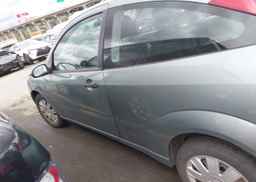 2005 FORD FOCUS ZX3