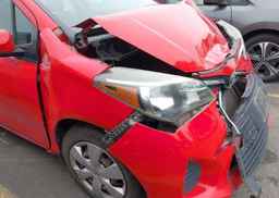 2015 TOYOTA YARIS