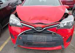 2015 TOYOTA YARIS