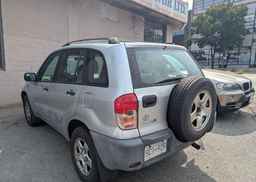 2001 TOYOTA RAV4