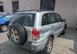 2001 TOYOTA RAV4