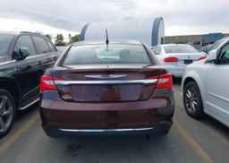 2013 CHRYSLER 200