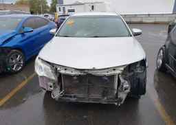2013 TOYOTA CAMRY