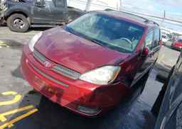2004 TOYOTA SIENNA XLE