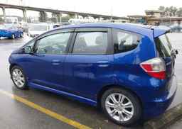 2010 HONDA FIT