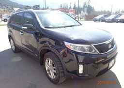 2015 KIA SORENTO LX