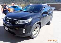 2015 KIA SORENTO LX