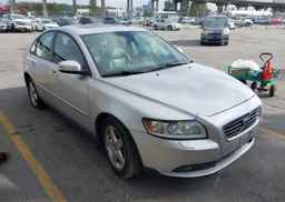 2010 VOLVO S40