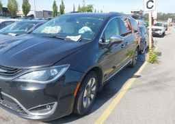 2017 CHRYSLER PACIFICA EHYBRID PLATINUM