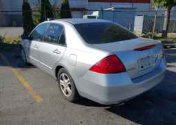 2006 HONDA ACCORD SE