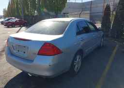 2006 HONDA ACCORD SE
