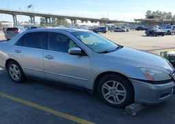 2006 HONDA ACCORD SE