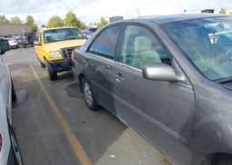 2004 TOYOTA CAMRY