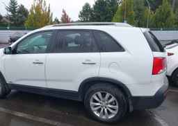 2011 KIA SORENTO EX