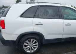 2011 KIA SORENTO EX