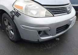 2009 NISSAN VERSA S