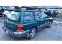 1998 SUBARU FORESTER S