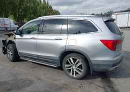 2017 HONDA PILOT