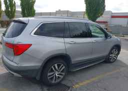 2017 HONDA PILOT
