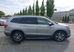 2017 HONDA PILOT