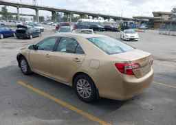 2012 TOYOTA CAMRY