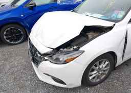 2017 MAZDA 3 TOURING