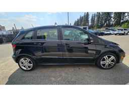 2011 MERCEDES-BENZ B200 T