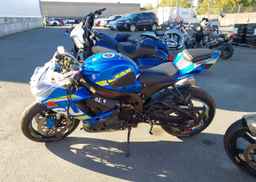 2018 SUZUKI GSX-R750
