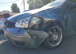 2005 FORD FOCUS ZX5