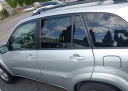 2002 TOYOTA RAV4