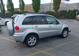 2002 TOYOTA RAV4
