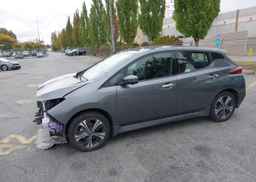 2022 NISSAN LEAF