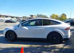 2017 TESLA X