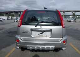 2006 NISSAN X-TRAIL XE