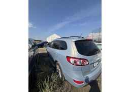 2010 HYUNDAI SANTA FE SE