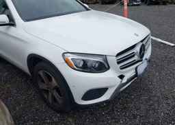 2017 MERCEDES-BENZ GLC 300 4MATIC