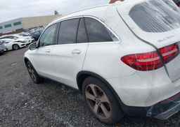 2017 MERCEDES-BENZ GLC 300 4MATIC