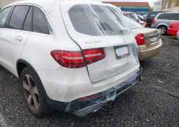 2017 MERCEDES-BENZ GLC 300 4MATIC