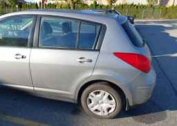 2011 NISSAN VERSA