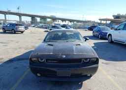 2009 DODGE CHALLENGER SE