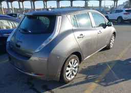 2016 NISSAN LEAF